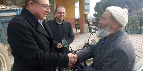 Kuyucak’ta Belediye Başkan Adayımızla Esnaf ve Vatandaşlarımızı Ziyaret Ettik