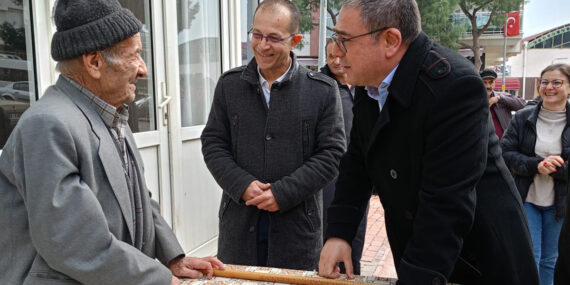 Emeklilerimizi Aç Bıraktınız Bari Açıkta Bırakmayın!