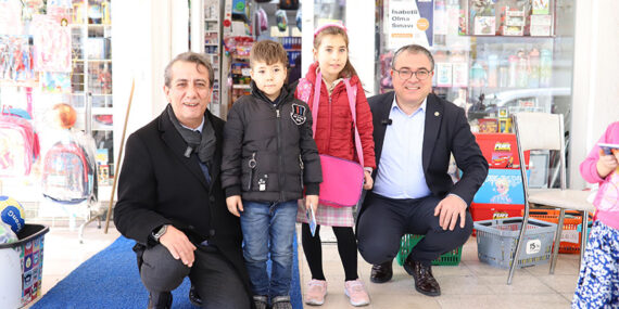 Efeler’de Eski Çine Caddesinde Esnaf ve Vatandaşlarımızla Buluştuk