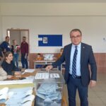 evrim-karakoz-oy-kullandi