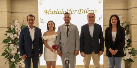CHP Aydın İl Gençlik Kolları Başkan Yardımcımız Ufuk Gündoğdu’nun Nikah Törenine Katıldık