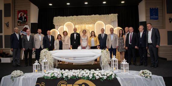 TBMM İdare Amirimiz Uğur Bayraktutan’ın oğlu Mert’in Nikah Törenine Katıldık